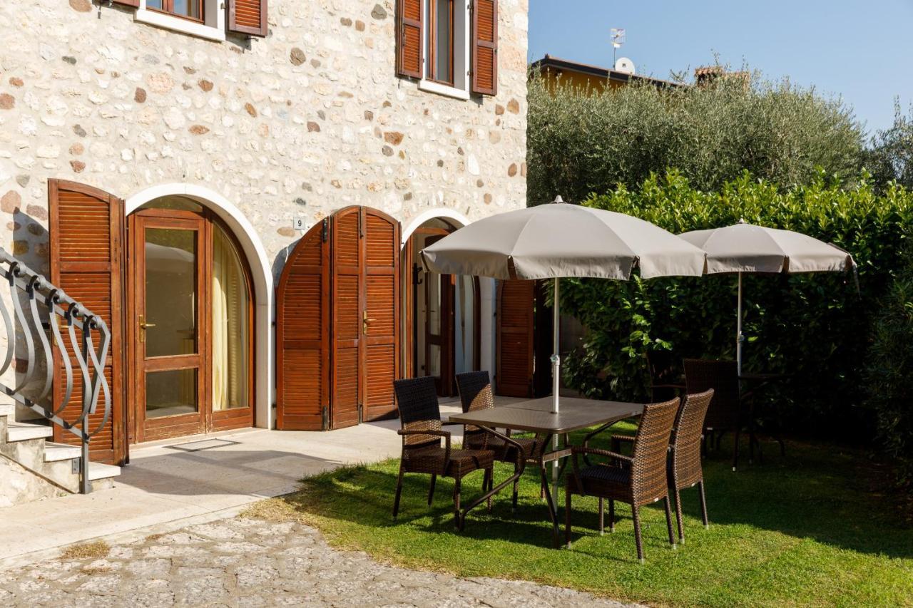 Residence Rustico Garda  Buitenkant foto
