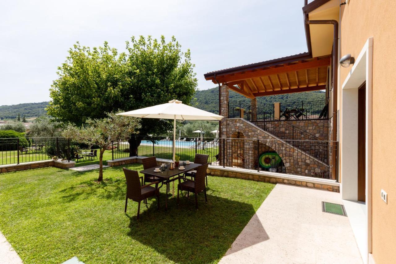 Residence Rustico Garda  Buitenkant foto